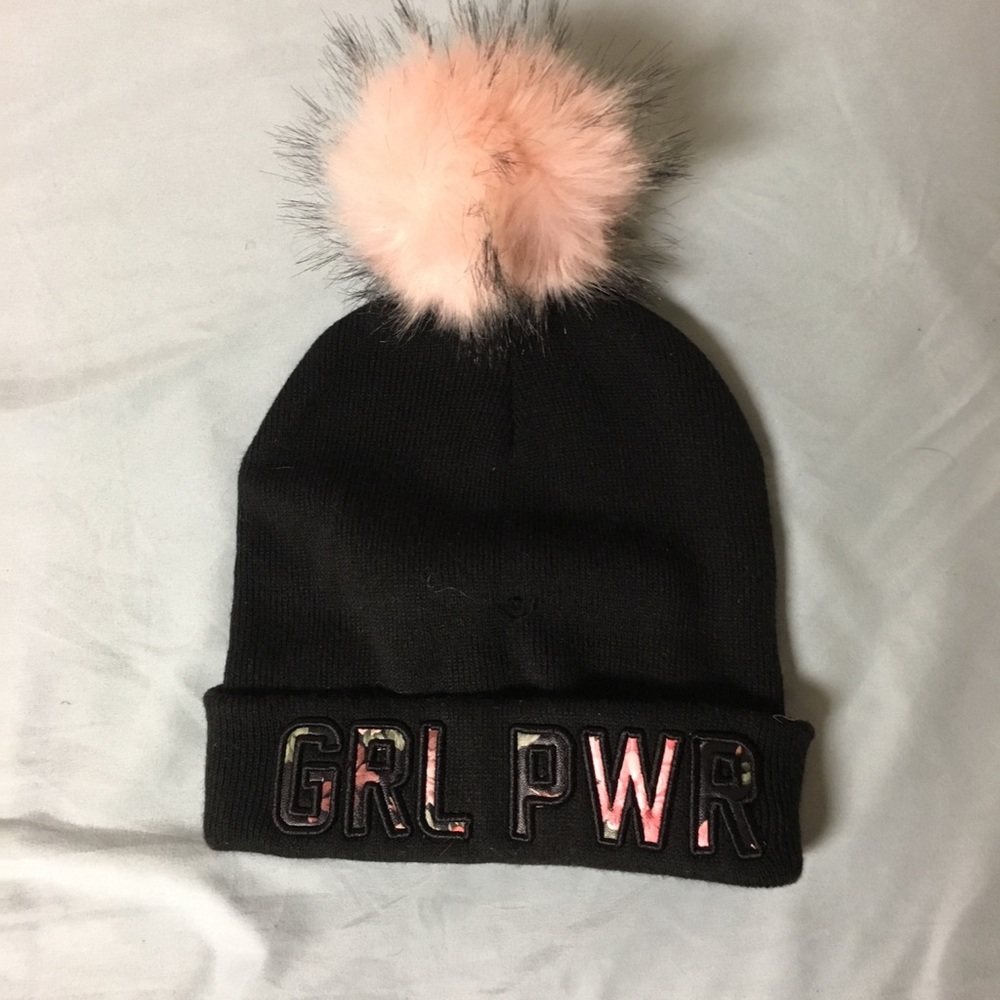 Girl Pwr Pom Pom Floral beanie